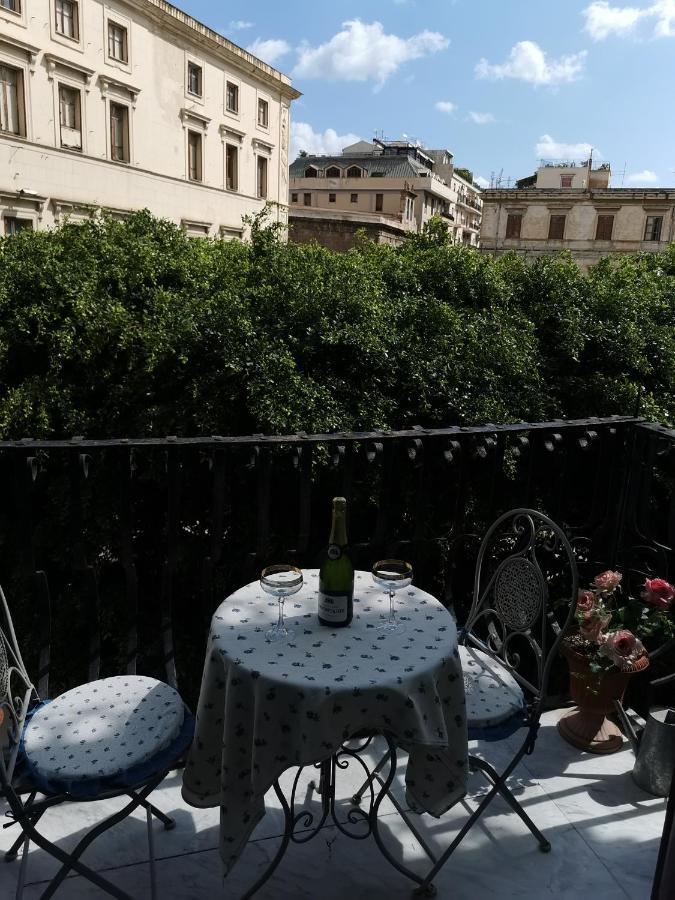 Piazza Marina Chic Lägenhet Palermo Exteriör bild